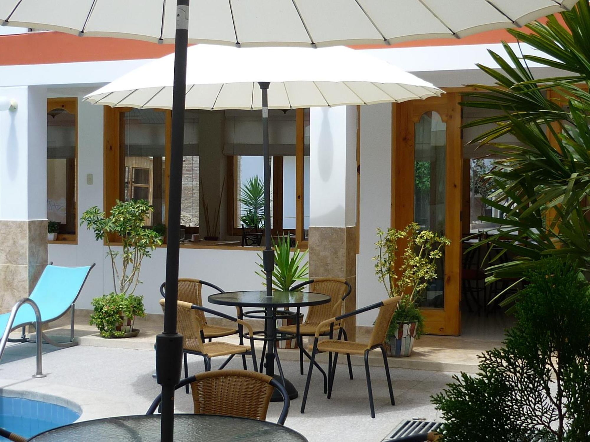 Hotel Las Flores Ica Eksteriør billede